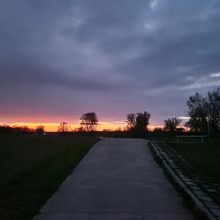 Ruhiges Tiny House Mit Wiese 401 Dom wakacyjny