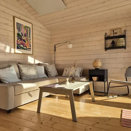 Ruhiges Tiny House Mit Wiese 401